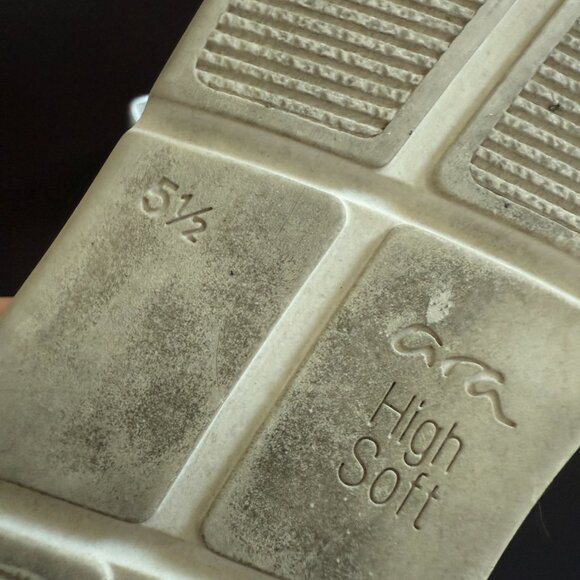 Ara Women’s Renata HighSoft Sneaker – Blue Leather, Size 5.5 - Picture 2 of 5